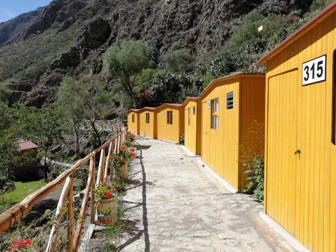 קבאנהקונדה Llahuar Lodge מראה חיצוני תמונה