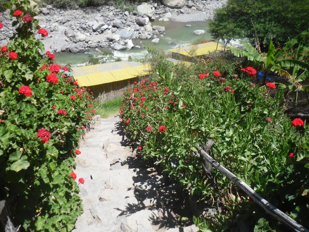 קבאנהקונדה Llahuar Lodge מראה חיצוני תמונה